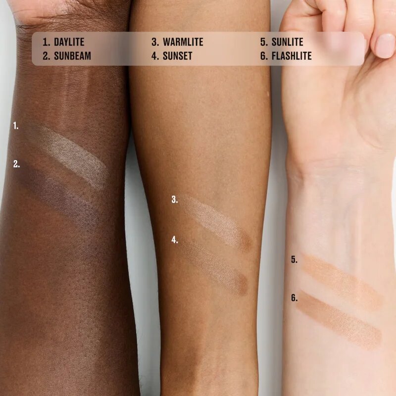MAC Cosmetics Strobe Beam Bronzelighter folyékony bronzosító élénkítő hatással árnyalat Sunbeam 4.3 ml