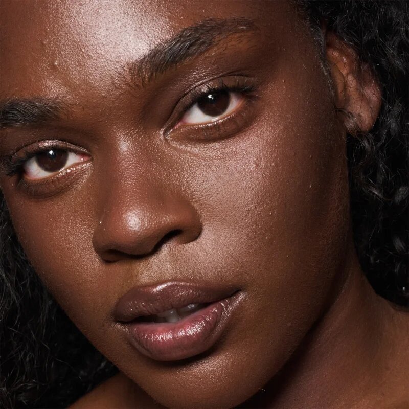 MAC Cosmetics Strobe Beam Bronzelighter folyékony bronzosító élénkítő hatással árnyalat Sunbeam 4.3 ml