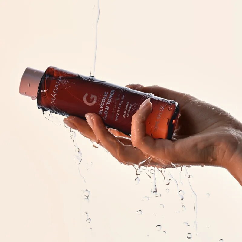 Mádara MÁDARA Glycolic Glow Toner gyengéd bőrhámlasztó tonik 150 ml