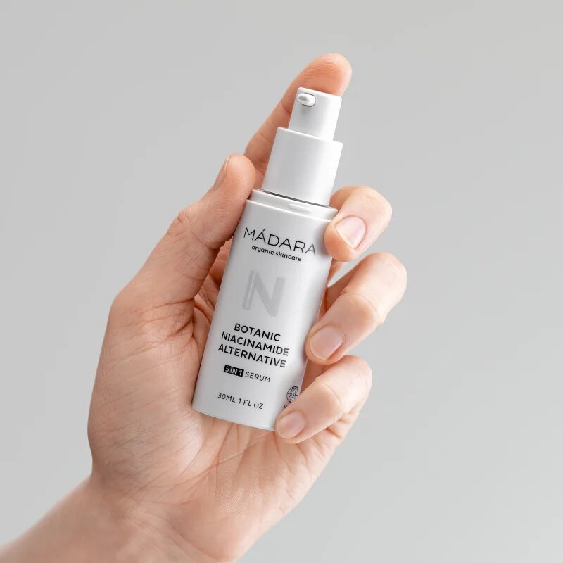 Mádara MÁDARA Niacinamide Alternative bőr szérum 5 in 1 30 ml