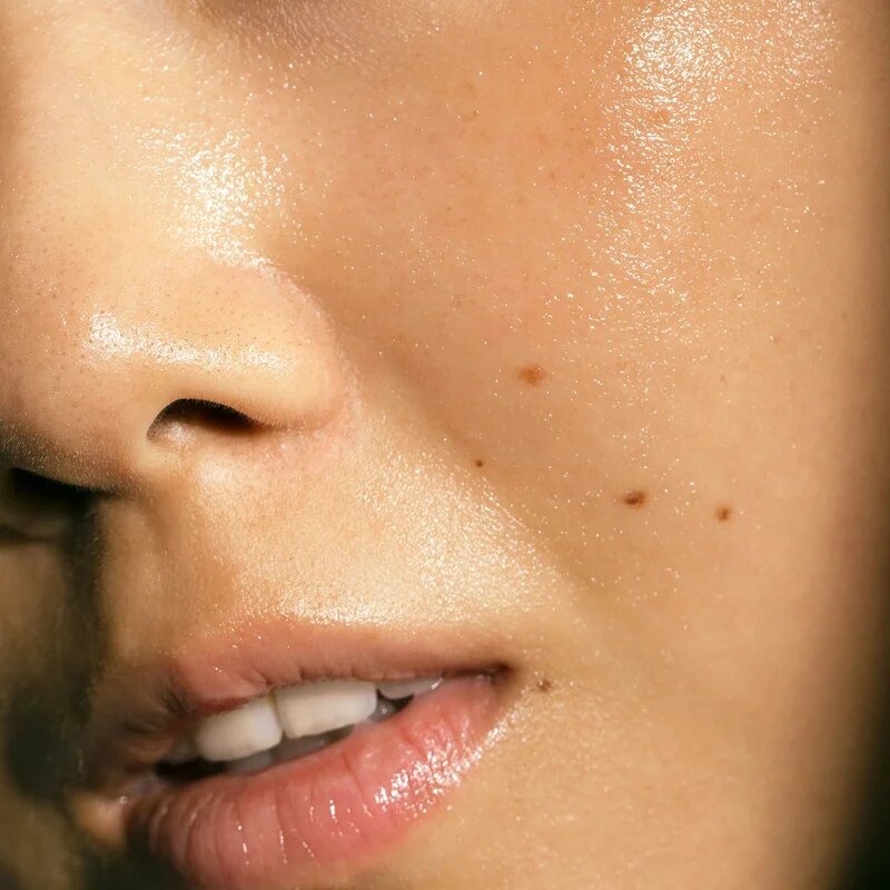 Mádara MÁDARA Peel agyagos maszk peeling hatással 60 ml