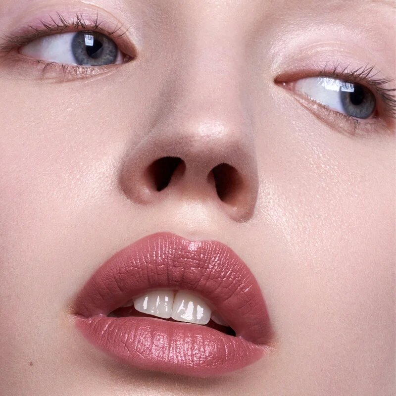 Mádara MÁDARA Velvet Wear mattító rúzs árnyalat #31 Cool Nude 3.8 g