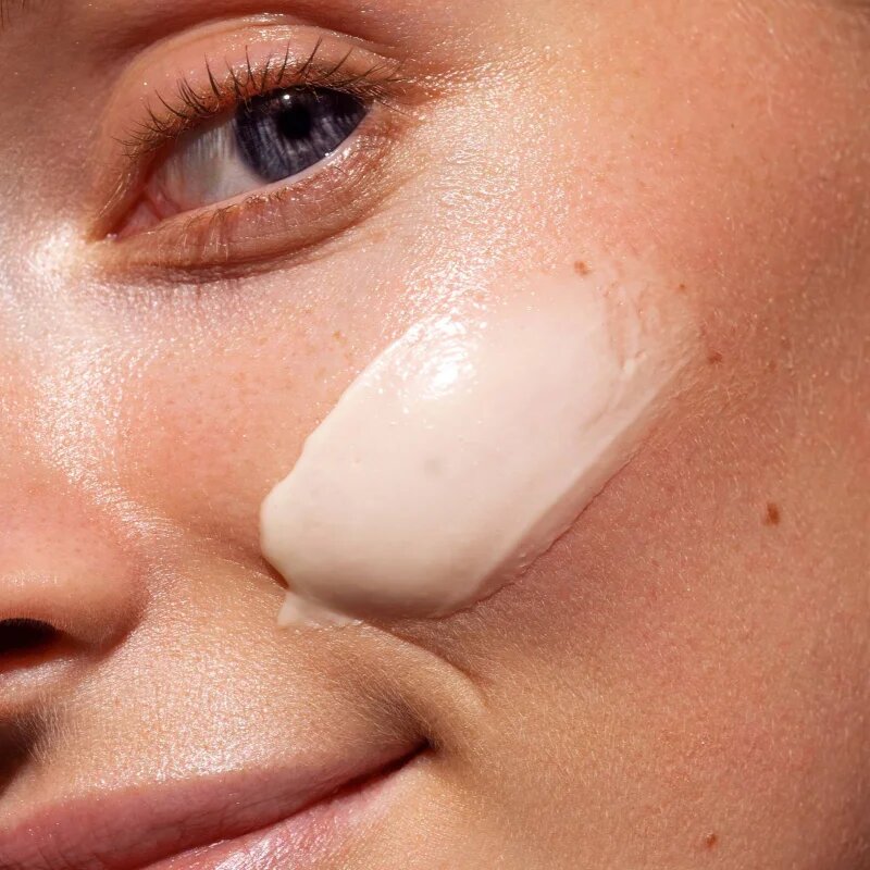 Mádara MÁDARA Vitamin C élénkítő krém regeneráló hatással 15 ml