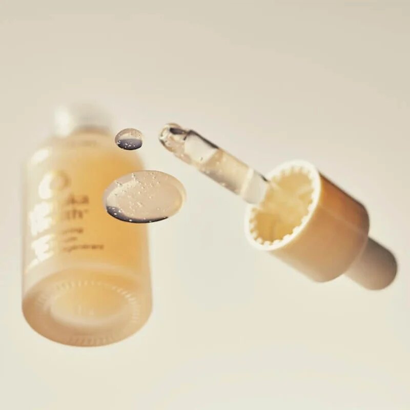 Manuka Health Regenerating Eye Serum fiatalító szérum szemkörnyékre méhméreggel 15 ml