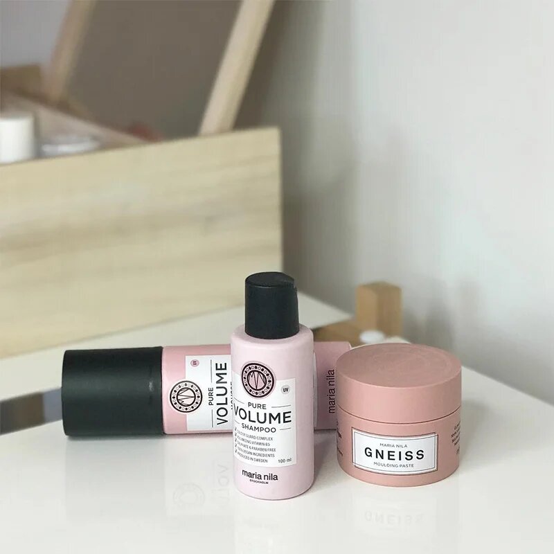 Maria Nila Pure Volume tömegnövelő sampon a selymes hajért szulfátmentes 100 ml