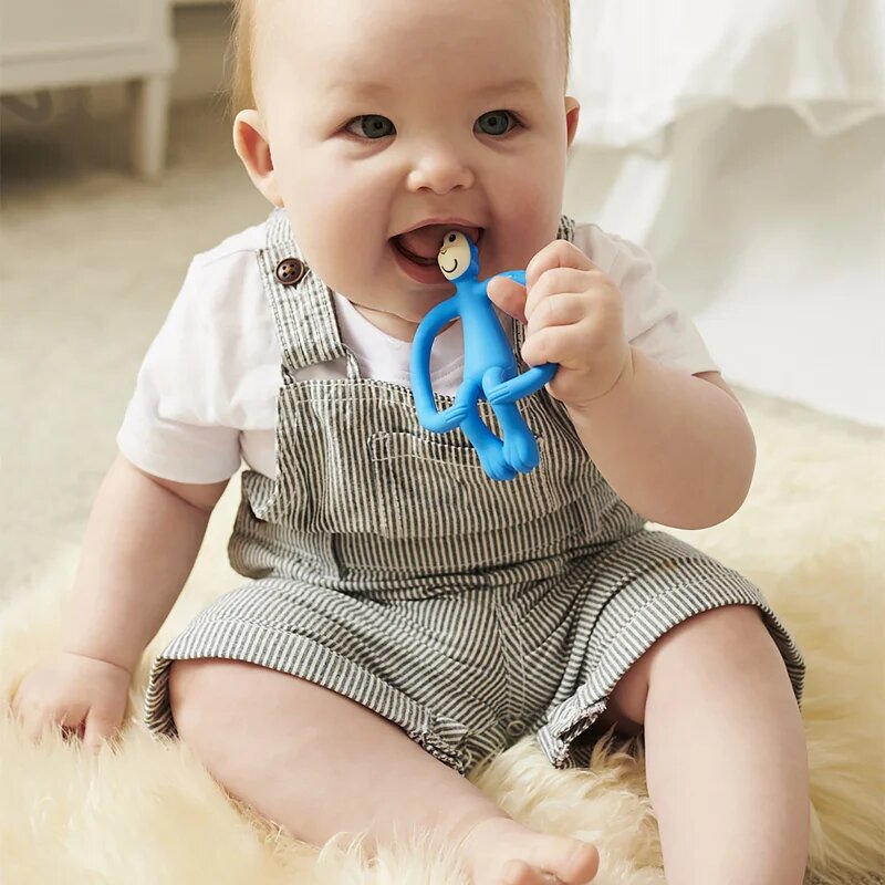 Matchstick Monkey Monkey Teether rágóka 2in1 kefével Blue 1 db