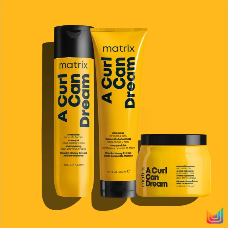 Matrix A Curl Can Dream hidratáló sampon a hullámos és göndör hajra 300 ml
