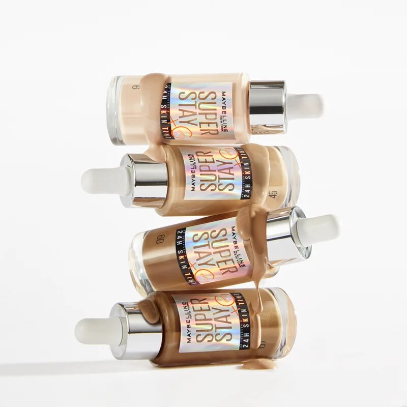 MAYBELLINE NEW YORK SuperStay Vitamin C Skin Tint szérum egységesíti a bőrszín tónusait árnyalat 6.5 30 ml