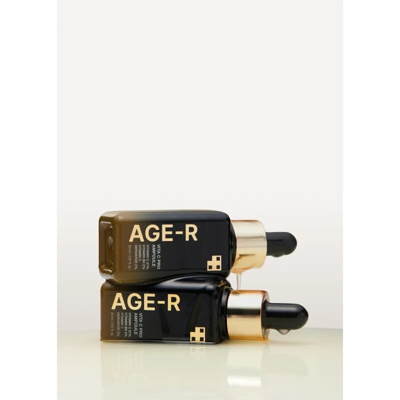 Medicube Age-R Vita C Pro Ampoule koncentrált szérum a bőr öregedésének jelei ellen C vitamin 20 ml