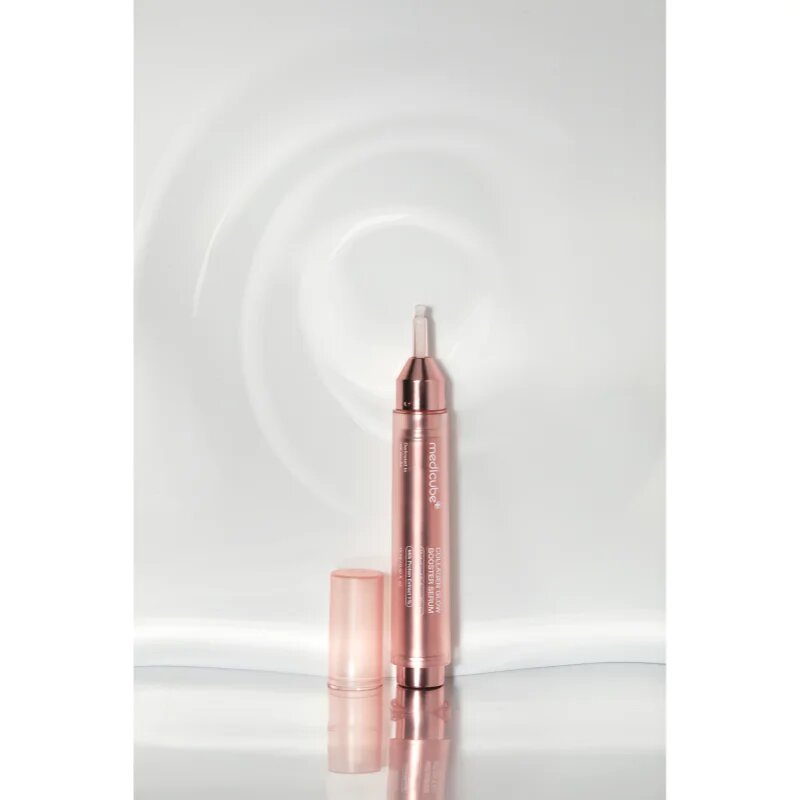 Medicube Collagen Glow Booster Serum aktív kollagén szérum a ráncok csökkentésére 15 ml