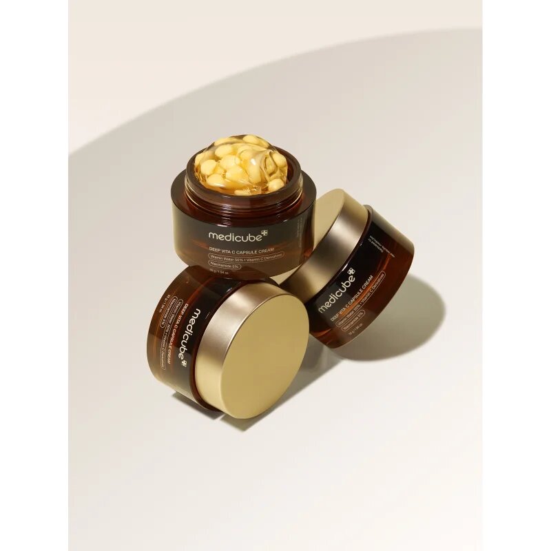 Medicube Deep Vita C Capsule Cream élénkítő krém hiperpigmentációs bőrre 55 g