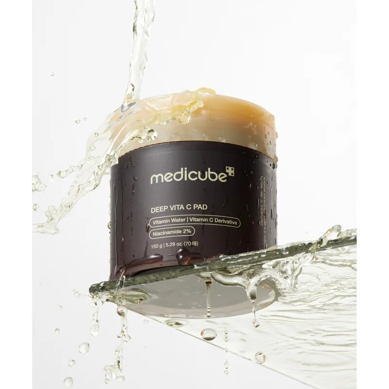Medicube Deep Vita C Pad Intenzív revitalizáló párnák az élénk és kisimított arcbőrért 70x1 db