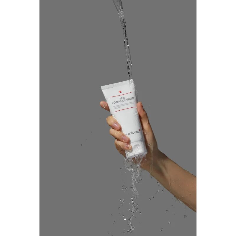 Medicube Red Foam Cleanser mélyisztító hab nyugtató hatással 120 ml
