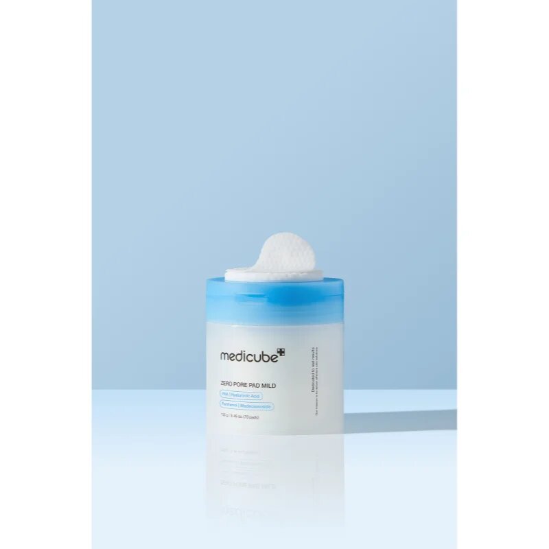Medicube Zero Pore Pad Mild arctisztító peeling párnácskát az érzékeny arcbőrre 70 db