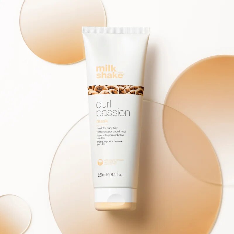 milk_shake® Curl Passion Mask mélyhidratáló maszk hajra 250 ml