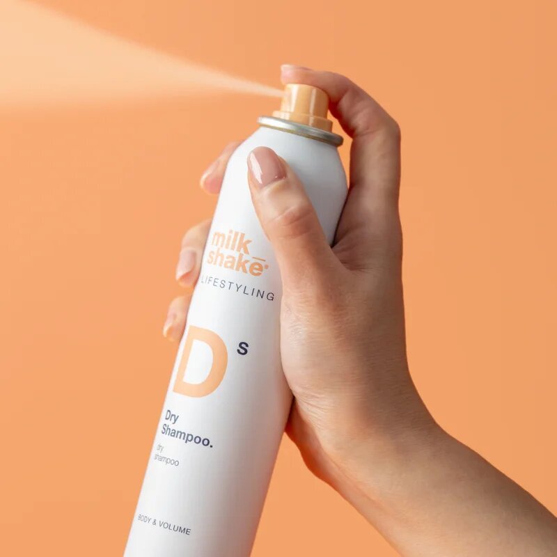 milk_shake® Lifestyling Dry Shampoo száraz sampon a hajtérfogat növelésére 200 ml