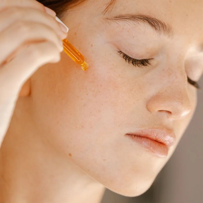 Mimitika Sun-Kissed Glow Serum színezett szérum 15 ml