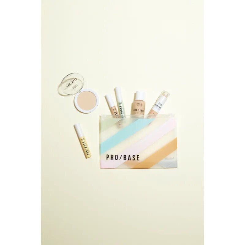 MUA Makeup Academy PRO/BASE tartós matt alapozó árnyalat #110 30 ml