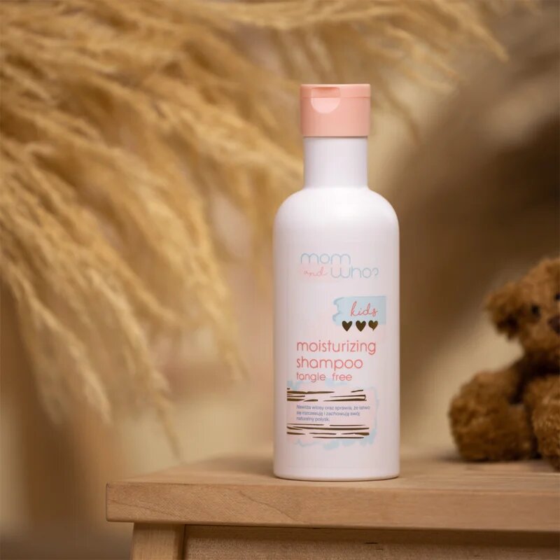 Nacomi Mom & Who Kids hidratáló sampon gyermekeknek 250 ml