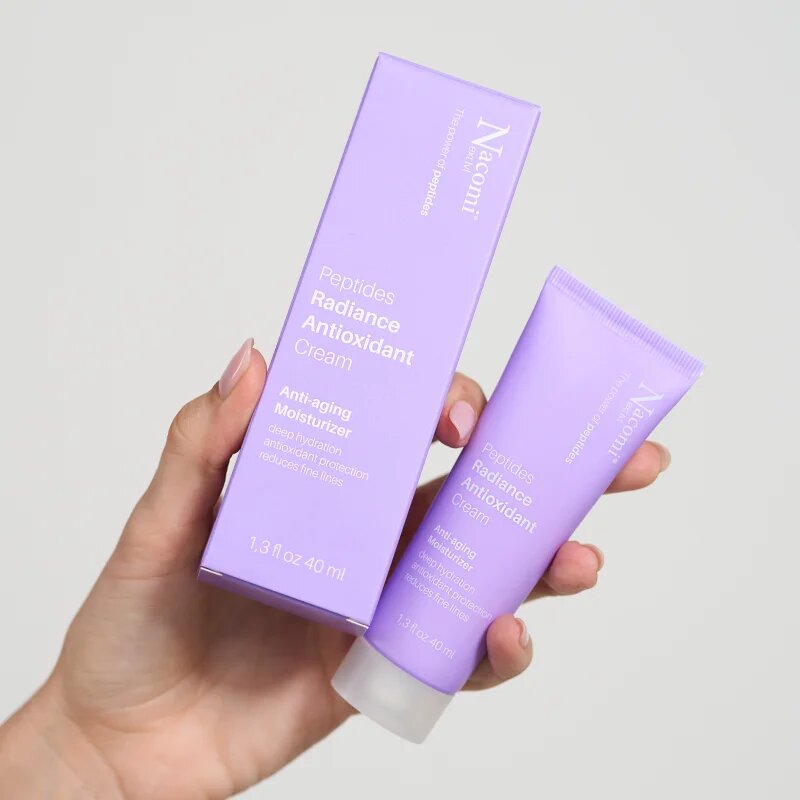 Nacomi Next Level Peptides ránctalanító és megújító arckrém peptidekkel 40 ml