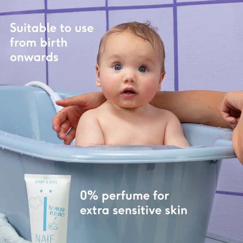 Naif Baby & Kids 2-in-1 gyermek tisztító gél és sampon parfümmentes 200 ml