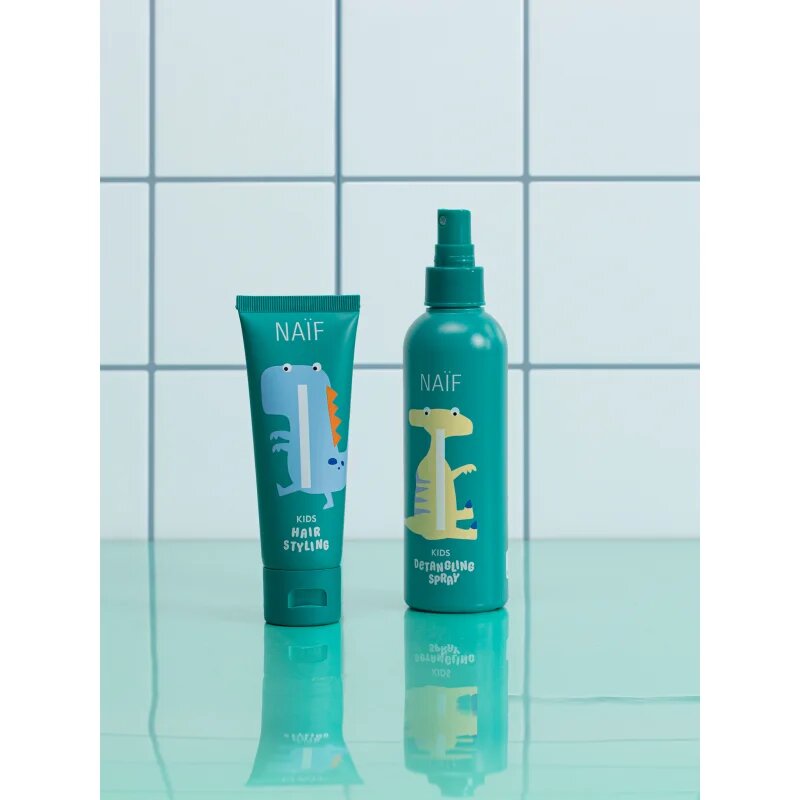 Naif Kids Detangling Spray haj spray a könnyű kifésülésért gyermekeknek 200 ml