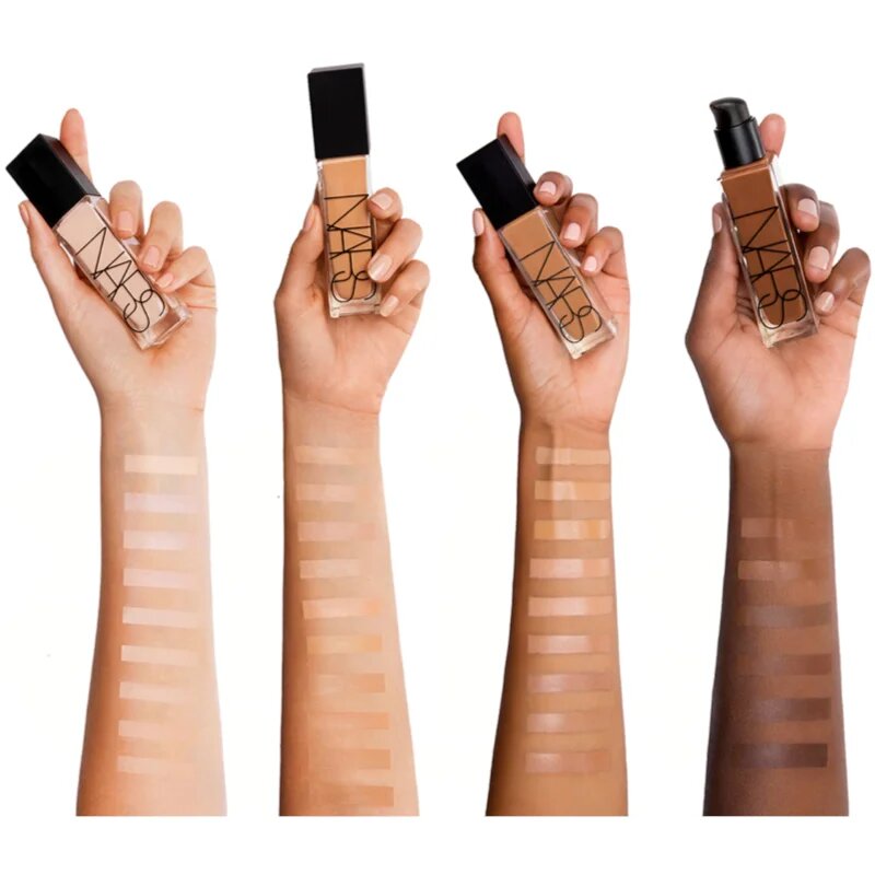 Nars Natural Radiant Longwear Foundation tartós alapozó (élénkítő) árnyalat SAHEL 30 ml