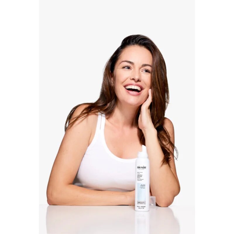 Nioxin Density Defend Styling Volumizing fixáló hab a hajtérfogat növelésére 200 ml
