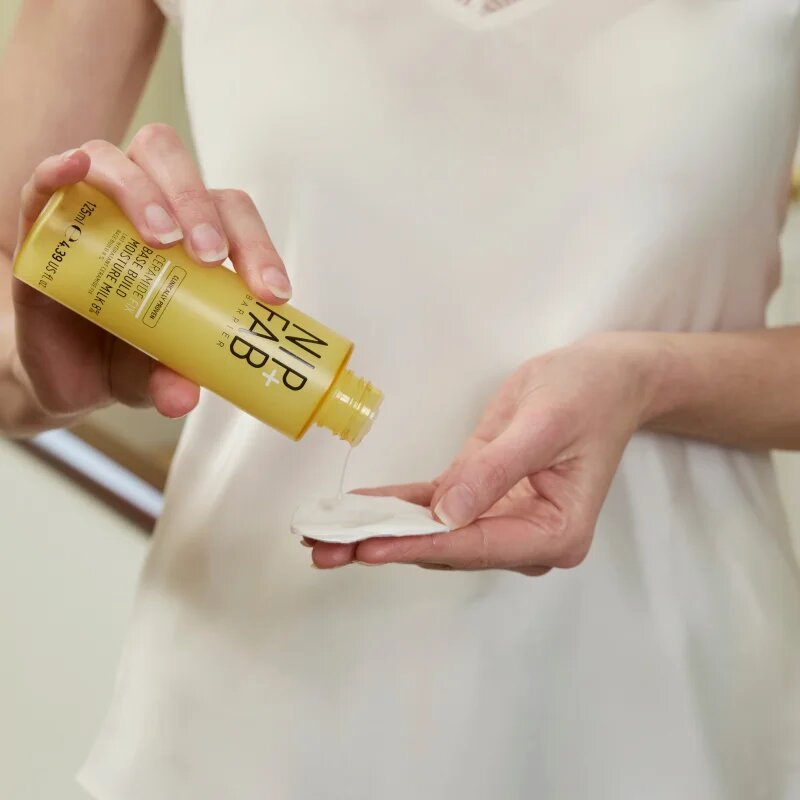 NIP+FAB Ceramide Fix 8% hidratáló tej az arcra ceramidokkal 125 ml