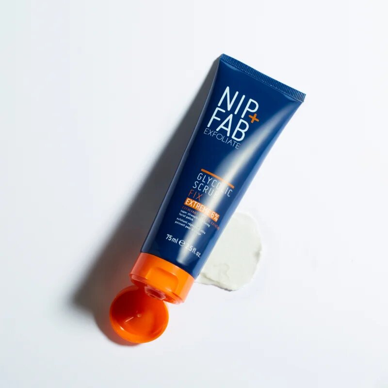 NIP+FAB Glycolic Fix Extreme peeling az arcra 75 ml