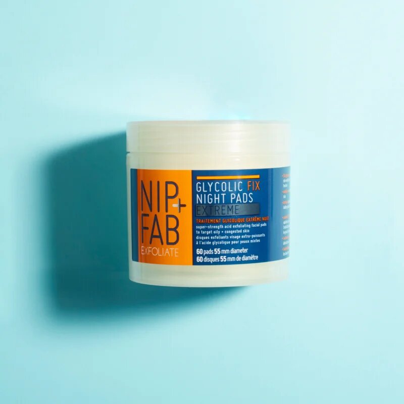 NIP+FAB Glycolic Fix Extreme tisztító vattakorong éjszakára 60 db