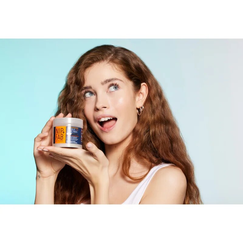 NIP+FAB Glycolic Fix tisztító vattakorong 60 db