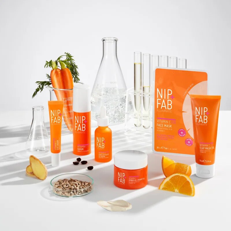 NIP+FAB Vitamin C Fix Extreme 15 % koncentrált szérum az arcra 30 ml