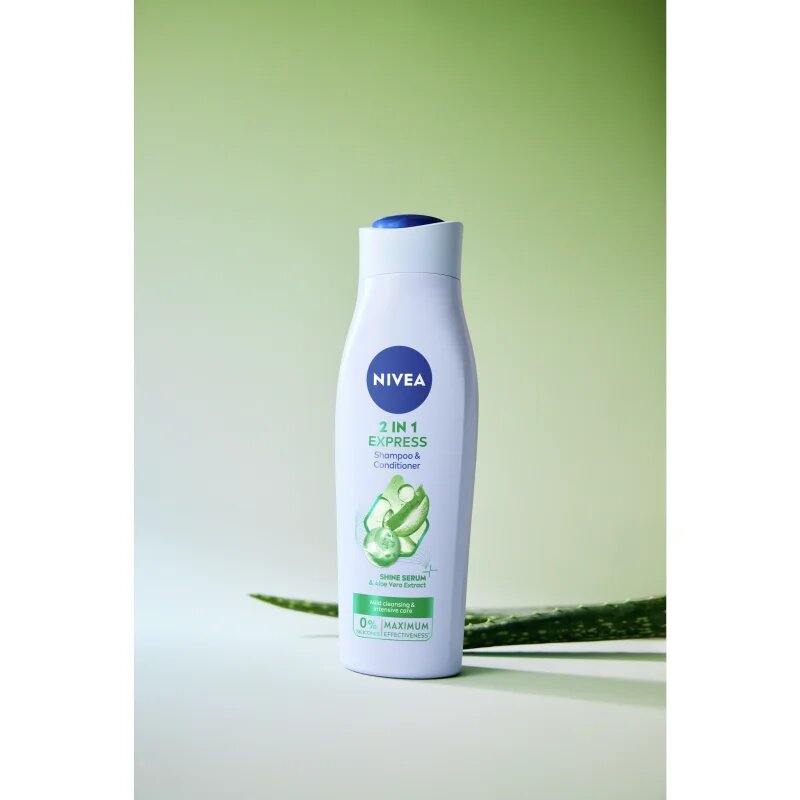 Nivea 2in1 Care Express Protect & Moisture sampon és kondicionáló 2 in1 250 ml