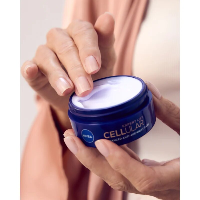 Nivea Cellular Anti-Age éjszakai fiatalító krém 40+ 50 ml