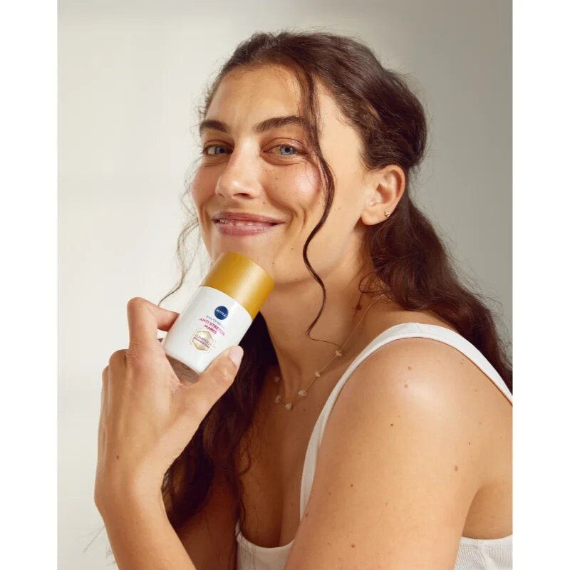 Nivea Luminous 630 olajos szérum striák ellen 100 ml