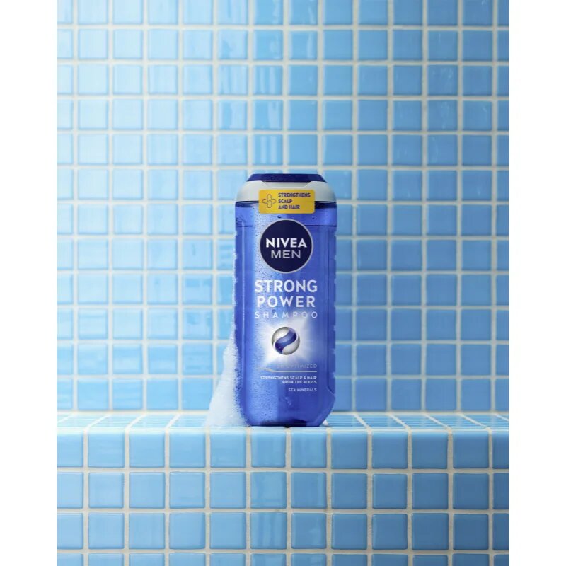 Nivea MEN Strong Power sampon a haj növekedéséért és megerősítéséért a hajtövektől kezdve 500 ml