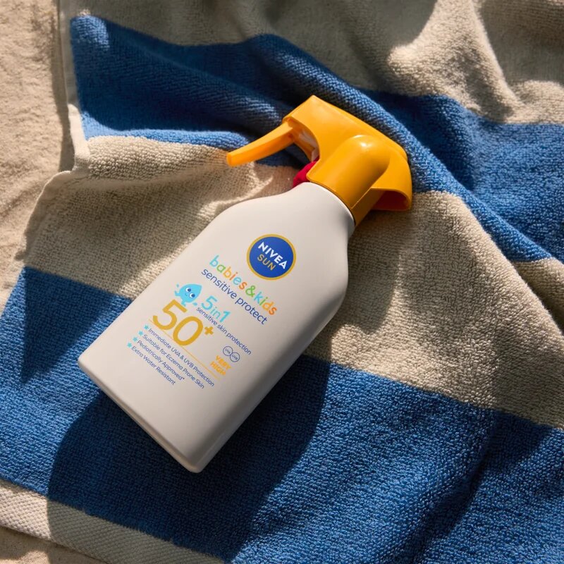 Nivea SUN Babies & Kids gyermek spray a napozáshoz az érzékeny bőrre SPF 50+ 250 ml