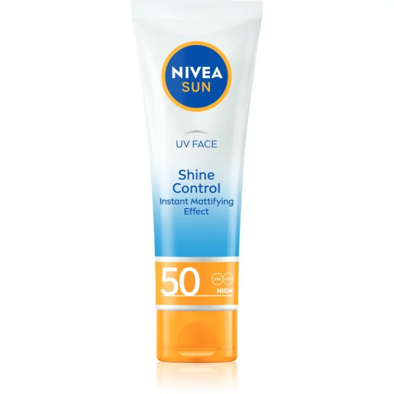Nivea SUN UV FACE gyengéd mattító arckrém napozáshoz SPF 50 50 ml