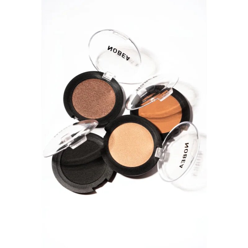 NOBEA Day-to-Day Mono Eyeshadow szemhéjfesték matt hatással árnyalat Black chant 3.5 g