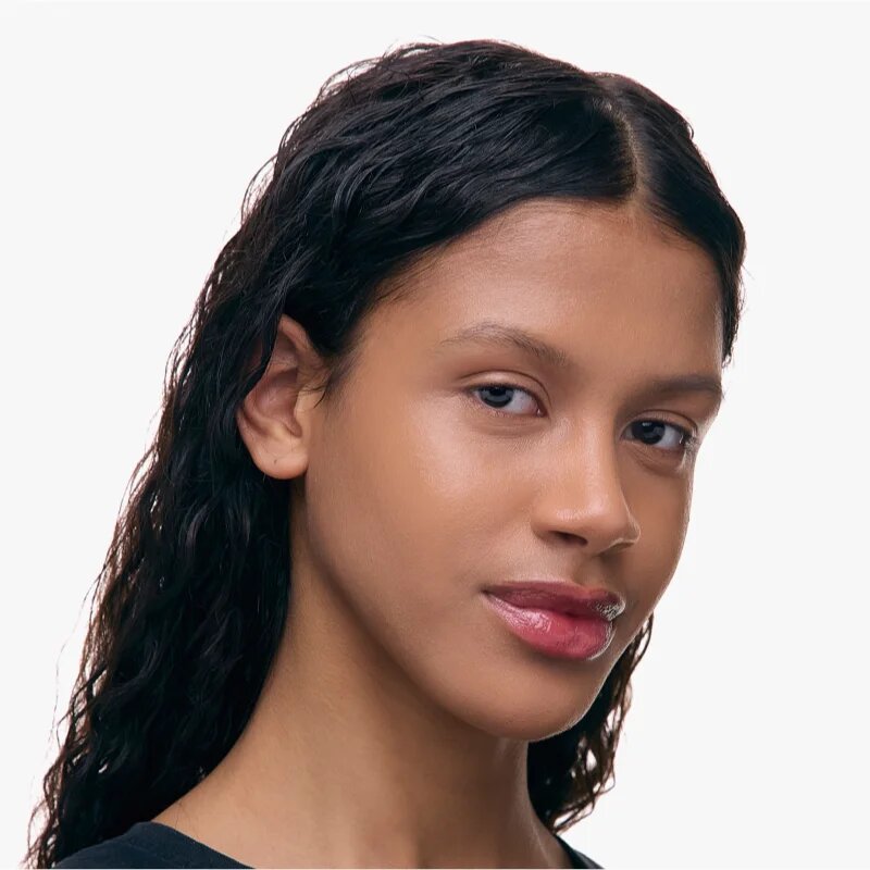 Notino Glow Foundation With SPF 50 & Plant Extracts élénkítő make-up SPF 50 01 Medium Deep Neutral 30 ml