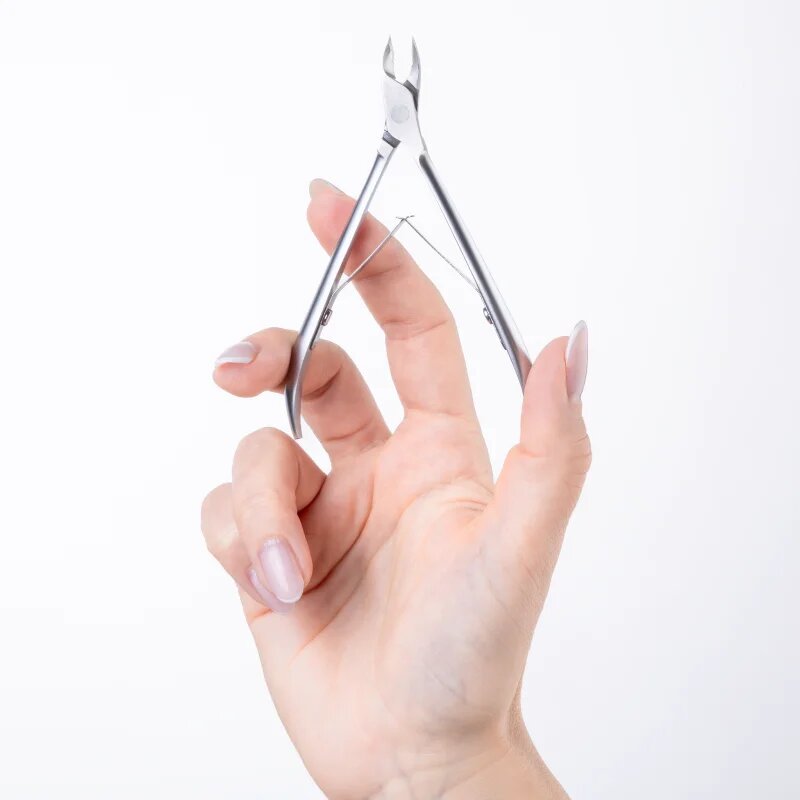 Notino Nail Tools Cuticle Nippers körömágybőr eltávolító csipesz 1 db