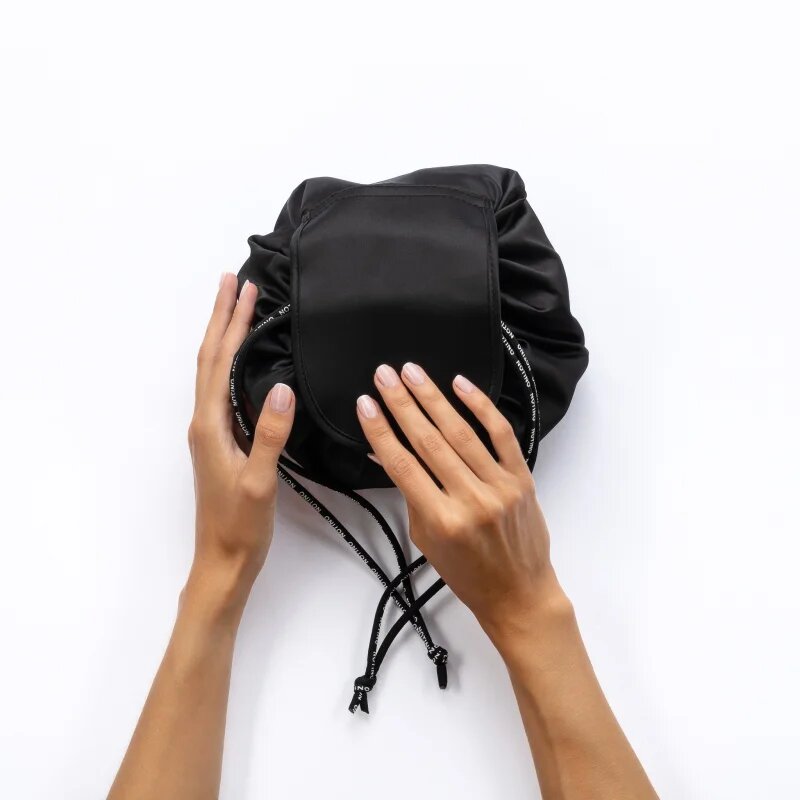 Notino Travel Collection Drawstring Make-Up Bag Nagy sminktáska Black 1 db