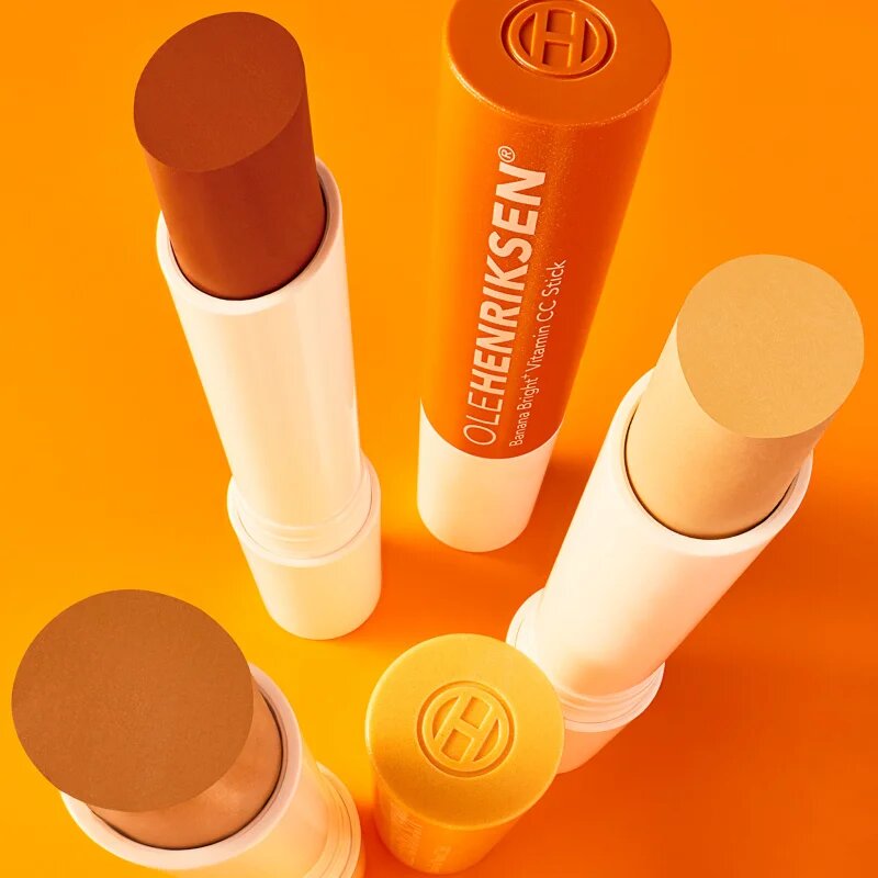 OLEHENRIKSEN Truth Banana Bright+ Vitamin CC Stick élénkítő korrektor árnyalat Pumpkin 3.7 g