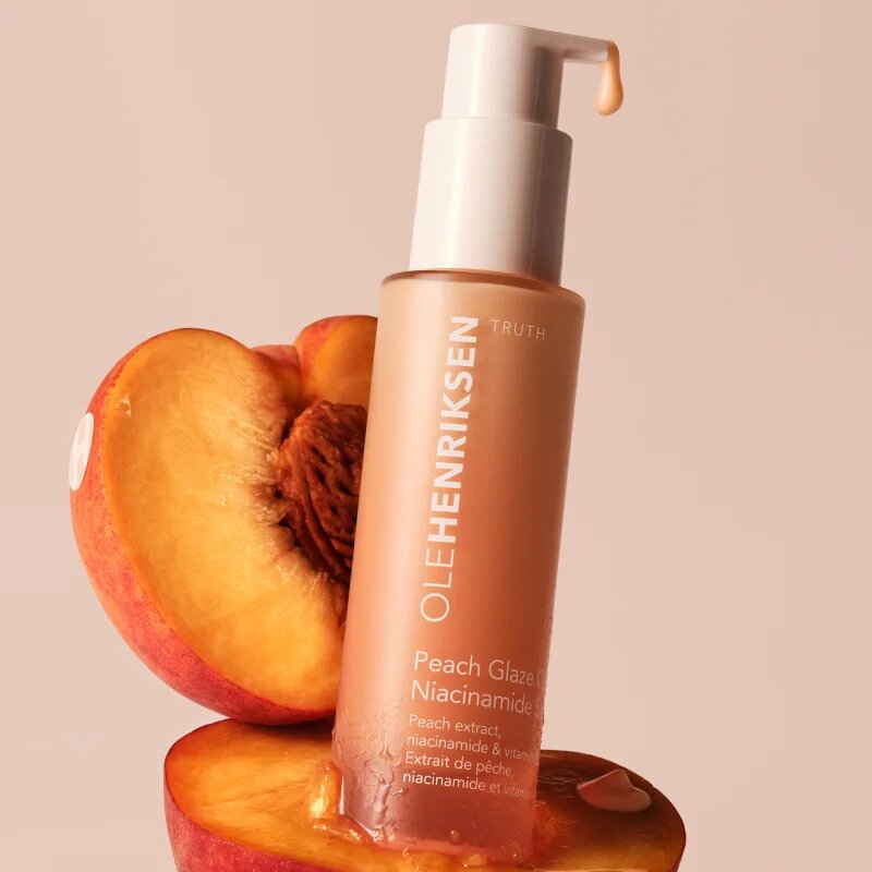 OLEHENRIKSEN Truth Peach Glaze Glow Niacinamide Serum élénkítő szérum niacinamiddal 30 ml