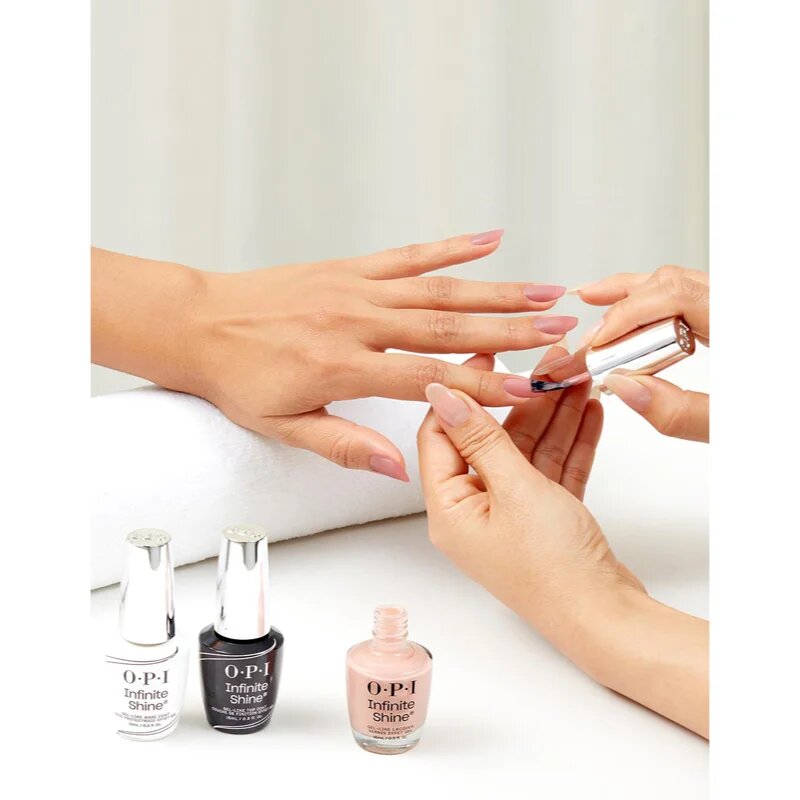 OPI Infinite Shine fedő és védő magas fényű körömlakk Top Coat 15 ml