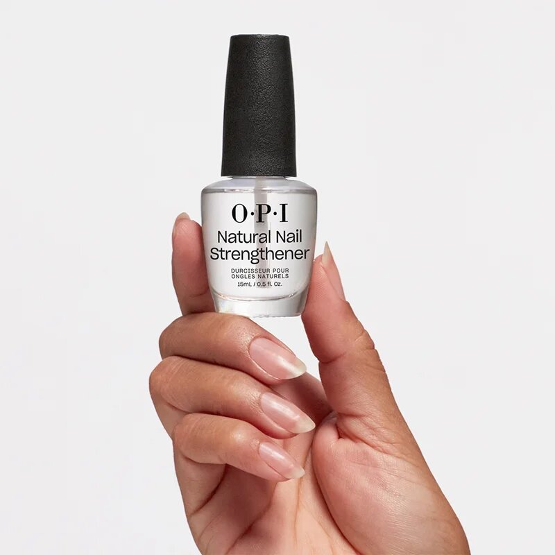 OPI Natural Nail Strengthener alapozó körömlakk feszesítő hatással 15 ml