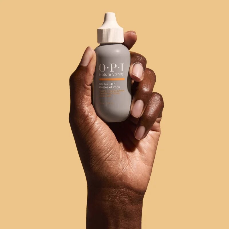 OPI Nature Strong Nails&Skin folyékony gél a körömágy bőrére 50 ml