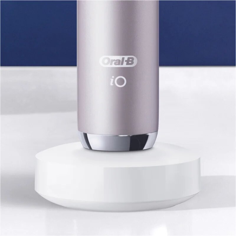 Oral-B iO 9 elektromos fogkefe töltőtokkal Rose Quartz 1 db