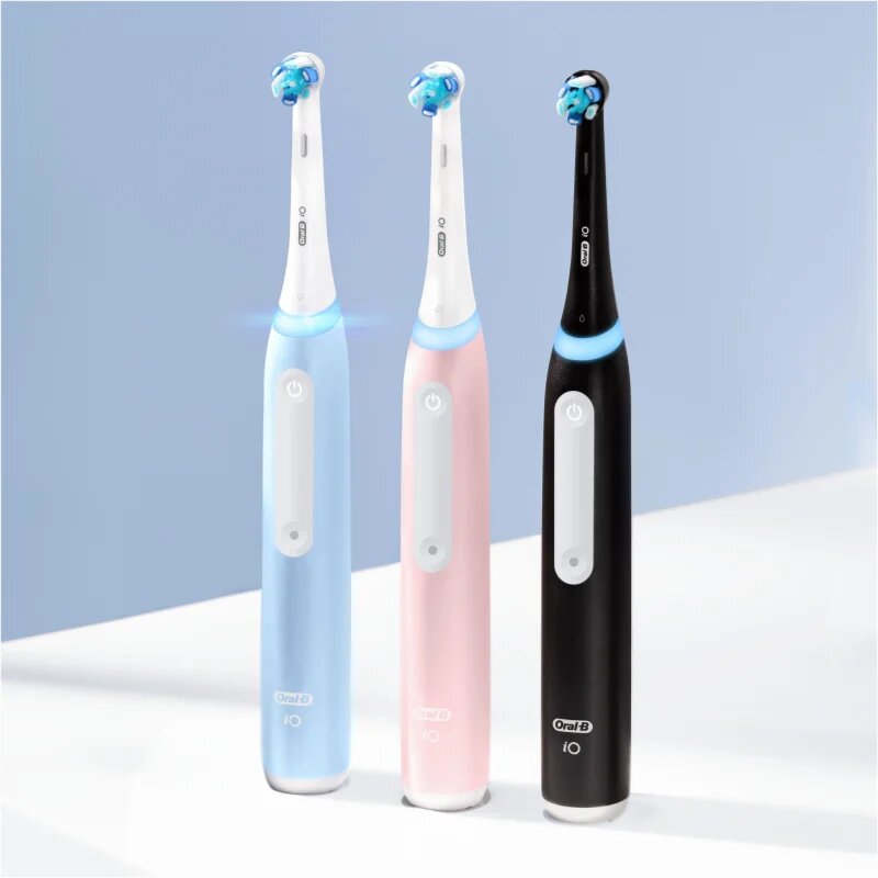 Oral-B iO White Clean elektromos fogkefe töltőtokkal Matte Black 1 db
